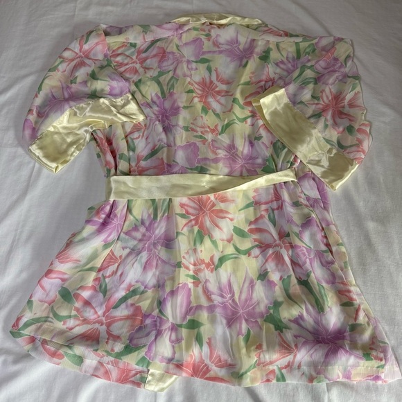 Vintage Victoria’s Secret Gold Label Satin Robe Tie Sleep Shirt One Size Floral - Picture 8 of 8